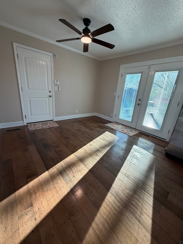 Photo - 7115 Hall Ln