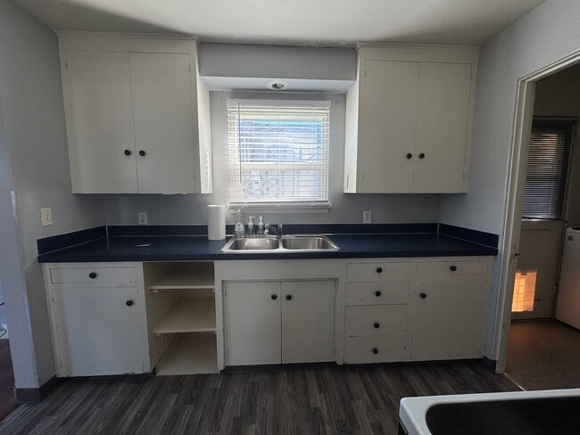 Photo - Darling 1 Bedroom