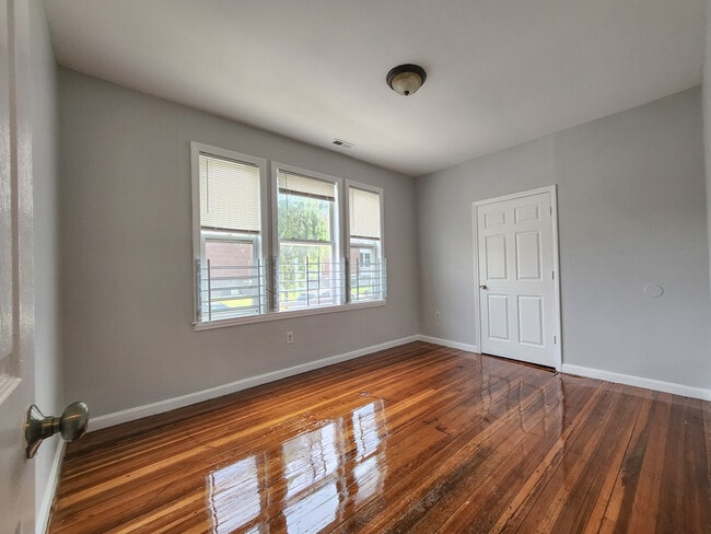 Photo - 117 Townsend St Unit #1