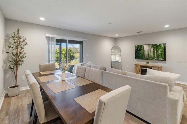 Photo - 2930 Fieldwood Cir