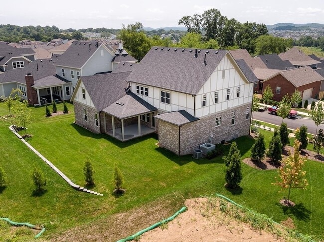 Photo - 2077 McAvoy Dr