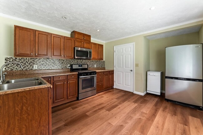 Photo - 104 Bernhurst Rd