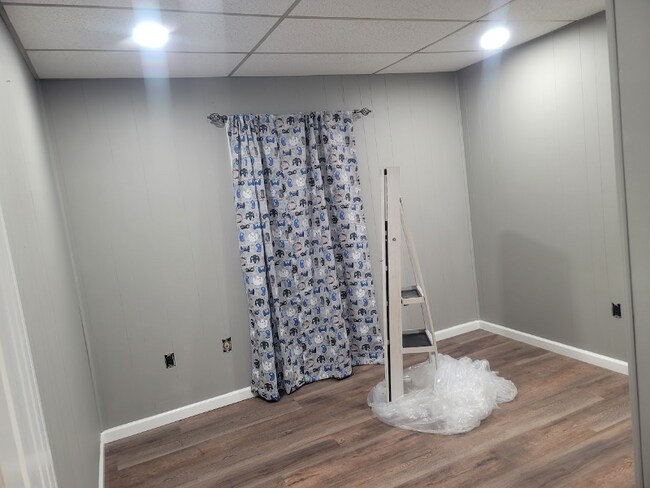 Photo - 3914 Clark St Unit B