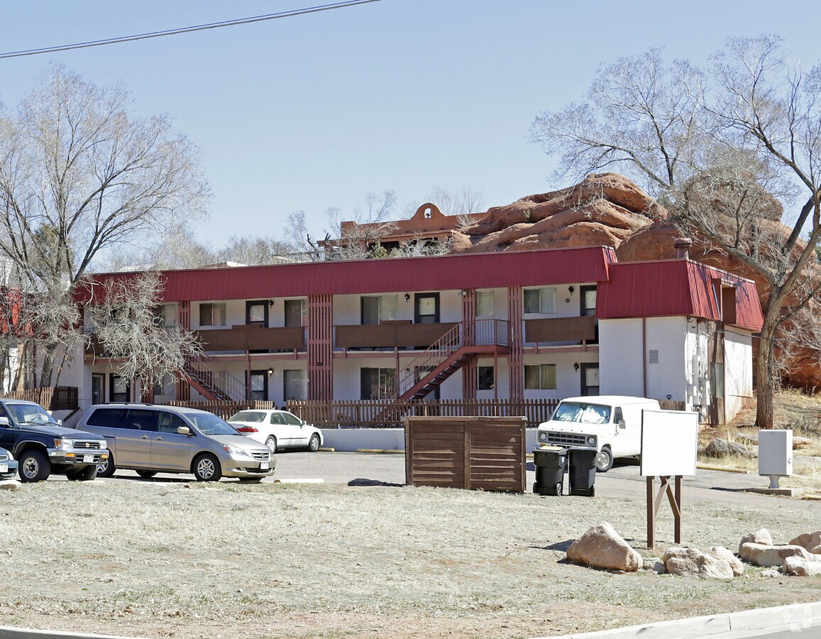 Photo - Garden Of The Gods Village Apts