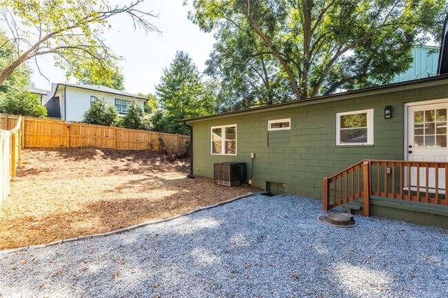 Photo - 150 Bixby Terrace SE
