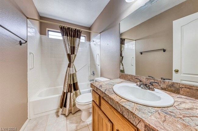 Photo - 348 Faulkner Ct