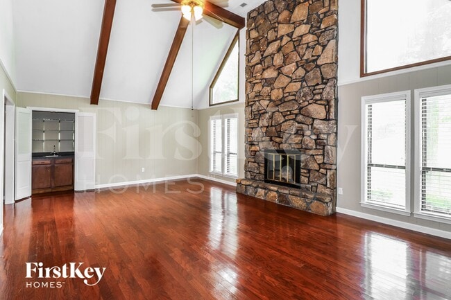 Photo - 2163 Kingsrow Pkwy