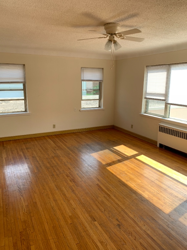 Building Photo - 699 Snelling Ave S Rental