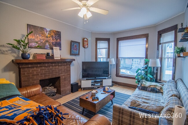 Photo - 3111 N Racine Ave Unit 1F