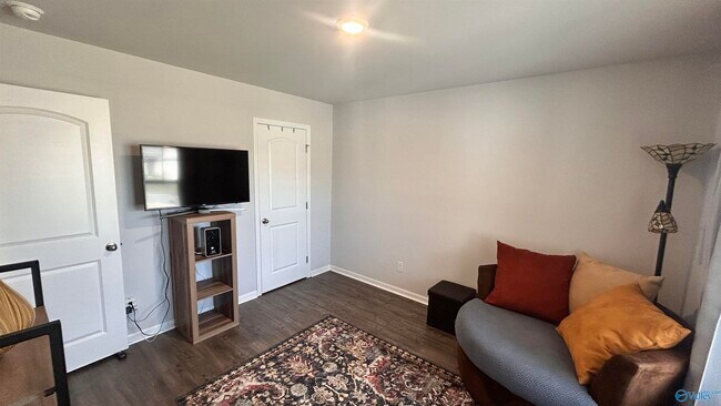 Photo - 174 Meadow Ridge Dr