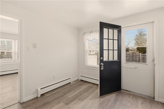 Building Photo - 1 Aquidneck Dr