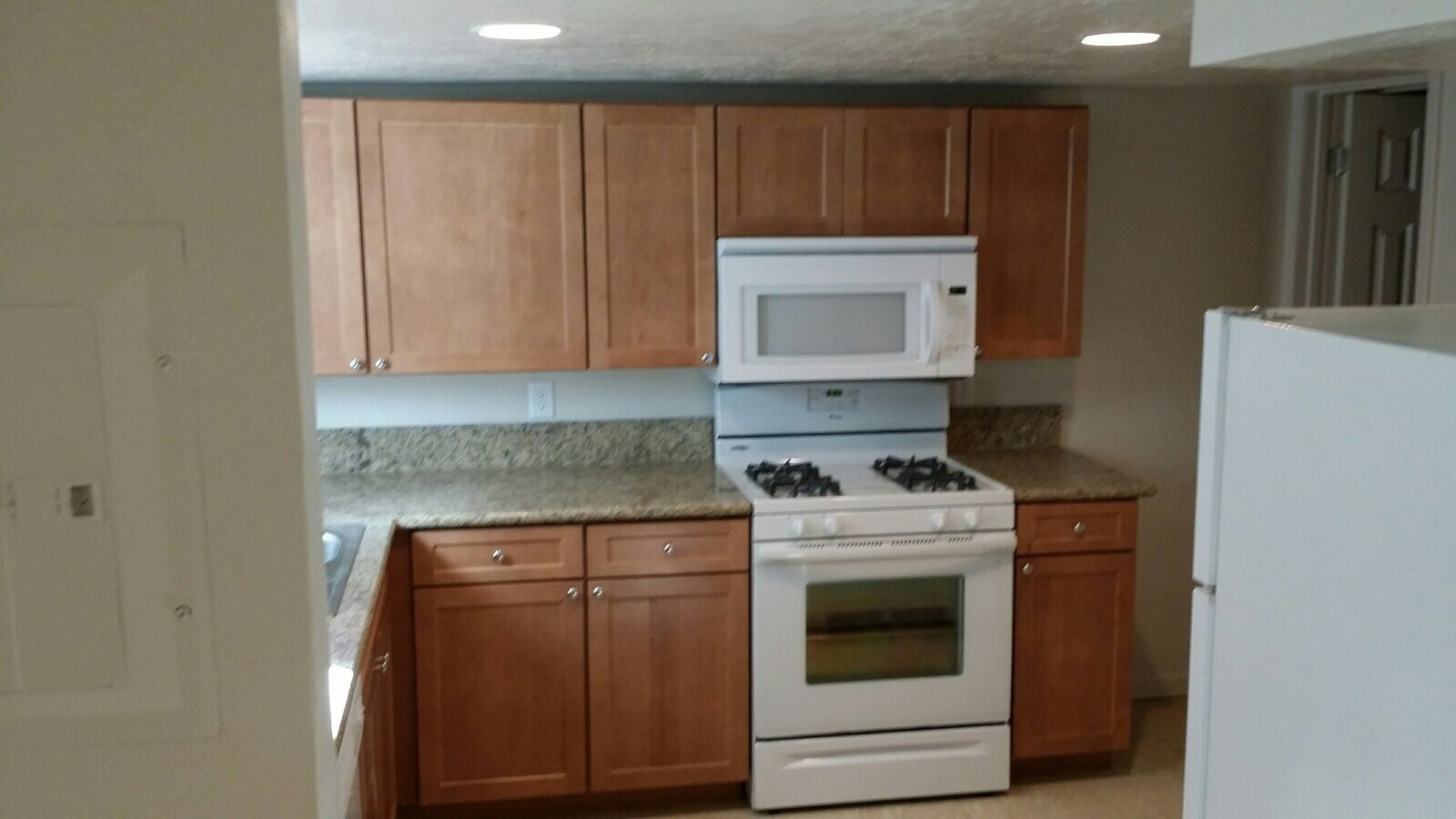 Photo - 817 Rio Chico Way