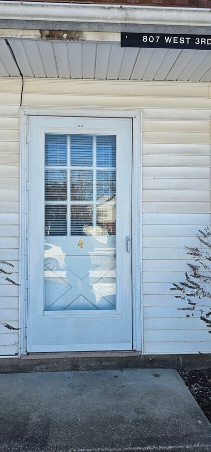 Photo - 807 W 3rd St Unit Apt 4