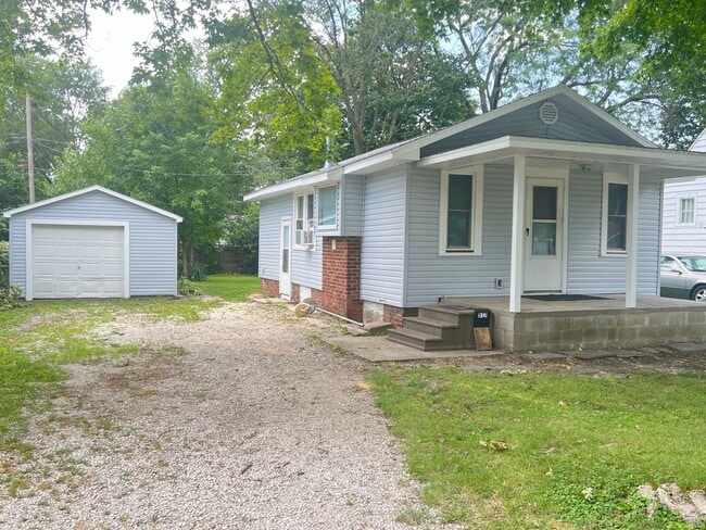 Building Photo - 1 Bed 1 Bath home - Available Fall 2026