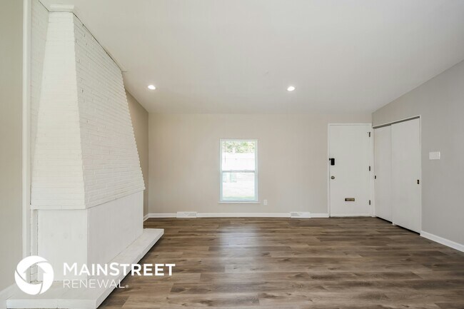 Photo - 2208 Hudson Rd