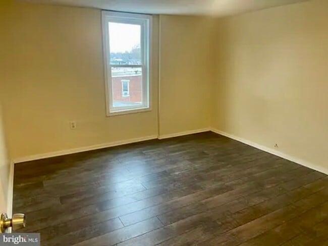 Photo - 3 bedroom end townhome in uptown Harrisburg