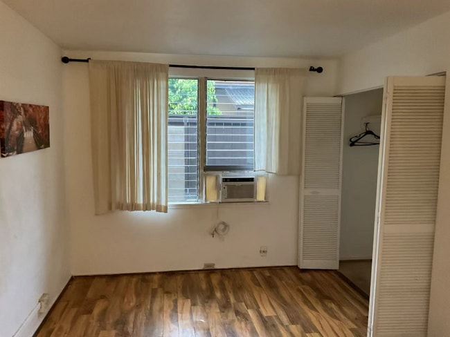 Photo - 95-174-174 Kahela St