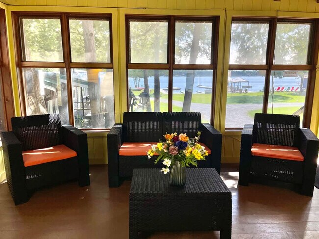 Photo - 306 Front St W Unit ID1314730P