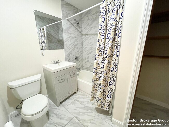 Photo - 1572 Tremont St Unit 1