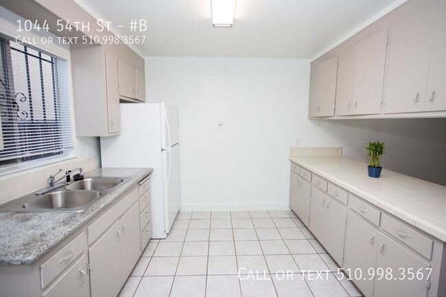 Photo - 1044 54th St Unit #B