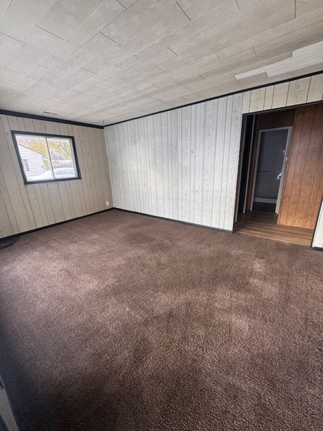 Photo - Great home in Waynedale!