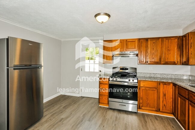 Photo - 1321 Gladys St