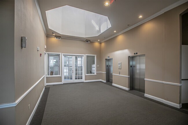 Photo - 7575 Kirby Dr Unit 2306