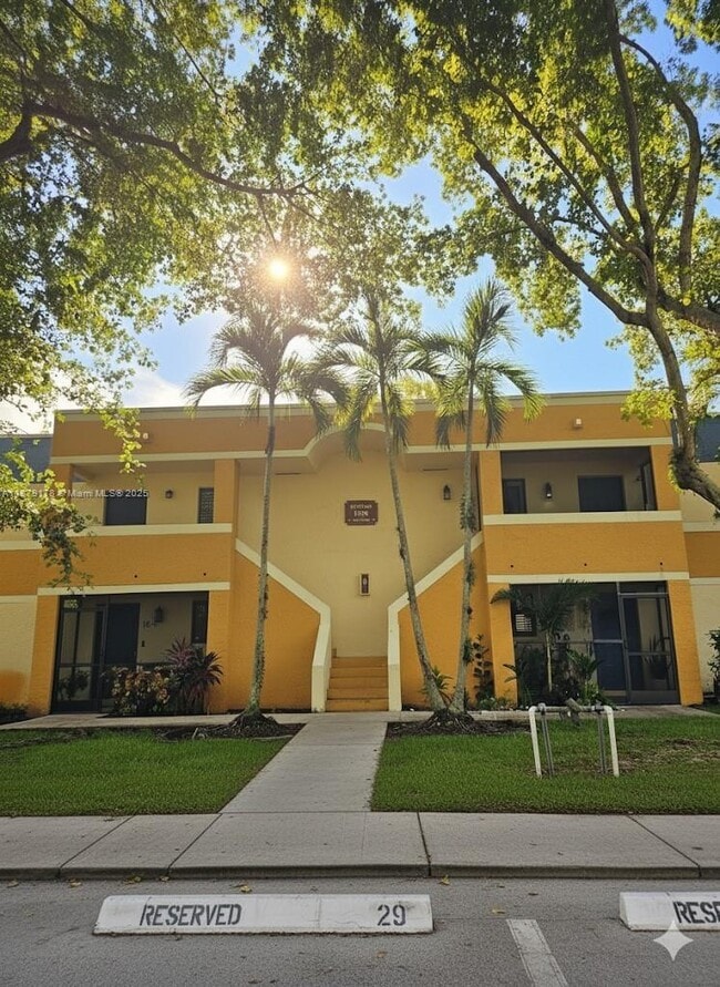 Building Photo - 191 Lakeview Dr Unit 105 Rental
