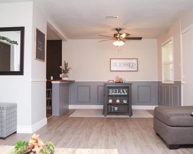 Photo - 3304 W Louisiana Ave