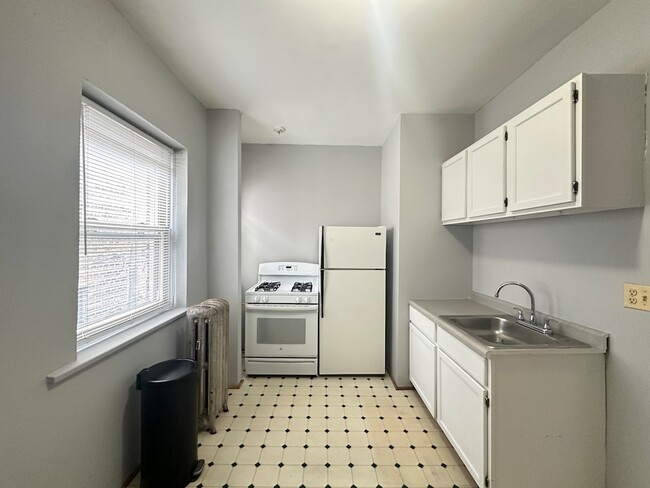 Photo - 1212 W Thorndale Ave Unit 7