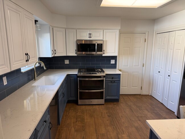 Photo - 775 E Autumn Field Dr