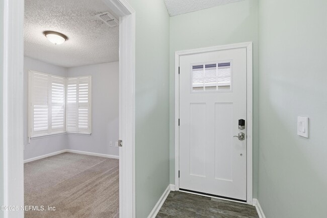 Photo - 1662 Evans Dr S