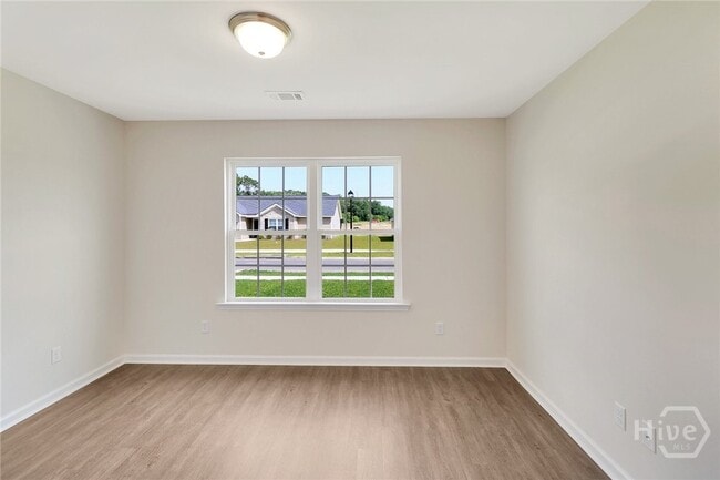 Photo - 253 Willis Wy