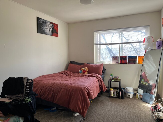 Photo - Ravenwood Apartments