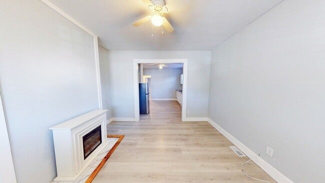 Photo - 511 E Deshler Ave