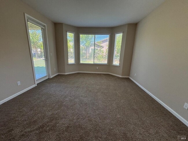 Photo - 505 Marianna Pl