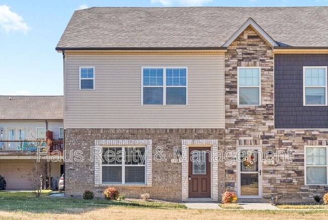 Photo - 172 Dundee Dr