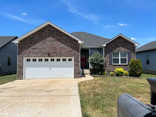 Building Photo - Modern Ranch