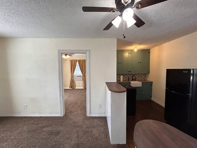 Photo - 1707 32nd St Unidad Rear