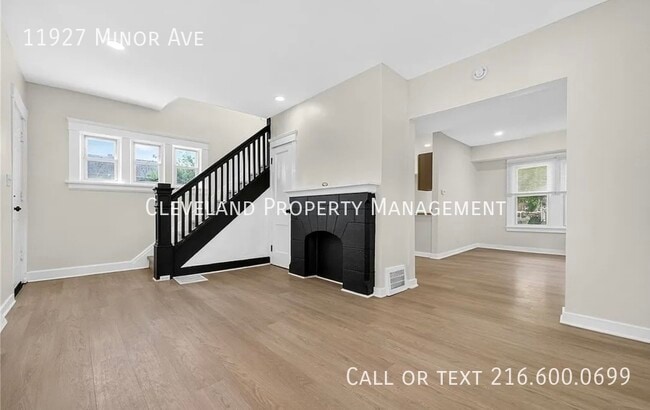 Photo - 11927 Minor Ave
