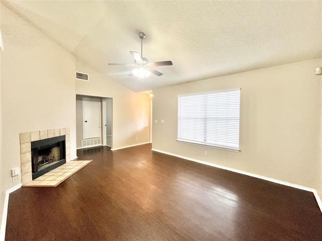 Photo - 216 Freedom Ln