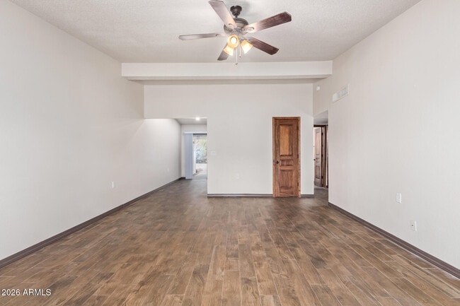 Photo - 7101 E Wilshire Dr