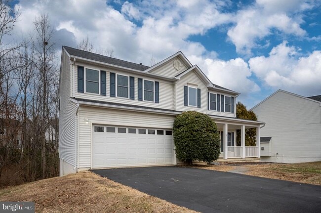 Photo - 8 Newport Ct