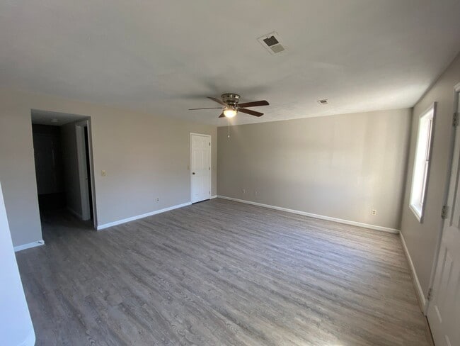Photo - 5315 Whisperwood Ct