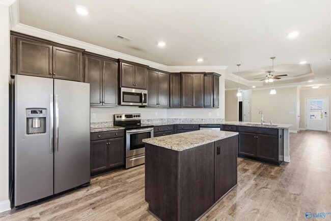 Photo - 150 Shrewsberry Dr