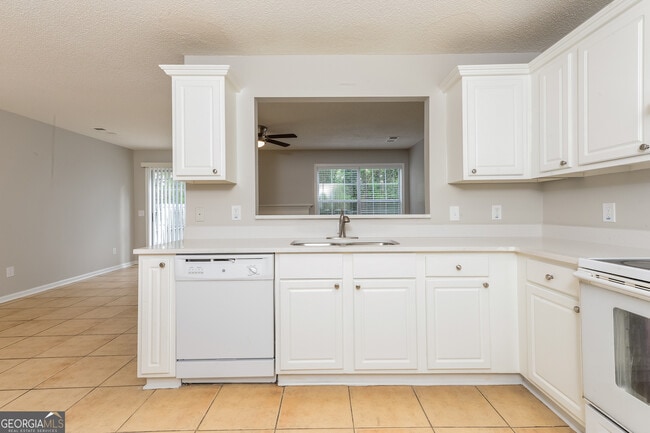 Photo - 3667 Sapphire Ct
