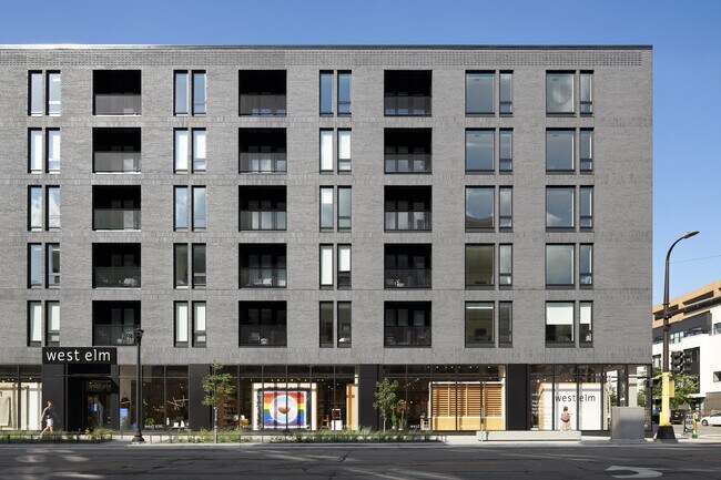 Fotografía del edificio - Second & Second