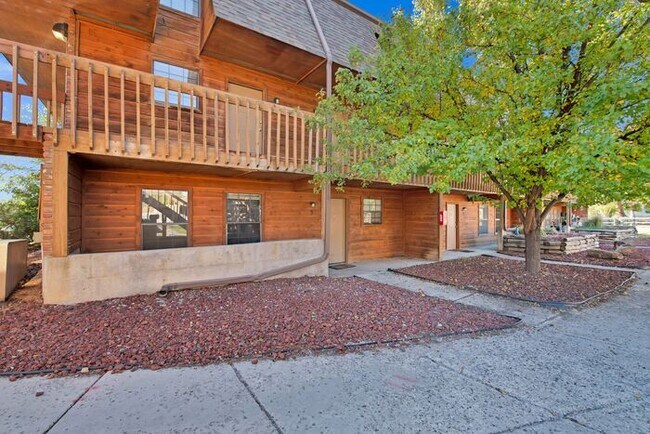 Photo - 2 Bed I Bath Apartment