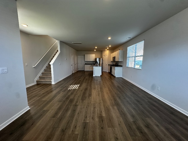 Photo - 1525 Ashgrove Pl