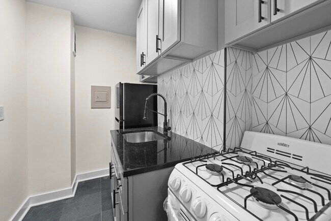 Photo - 10 Huron Ave Unit 2b